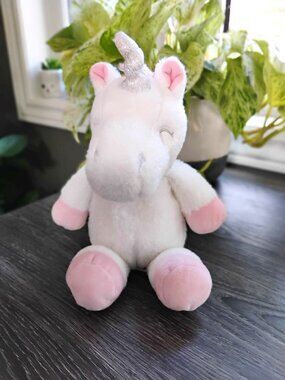 Kellytoy Plush Unicorn Baby Rattle with Crinkle Ears